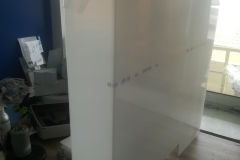 osłona z plexi na ladę
