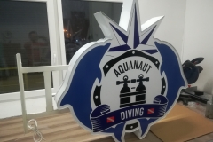 kaseton dwustronny ,bok wykonany z taśmy alurapid