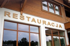 styrodur - napis RESTAURACJA