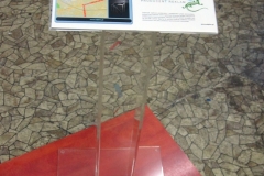 stojak plexi044